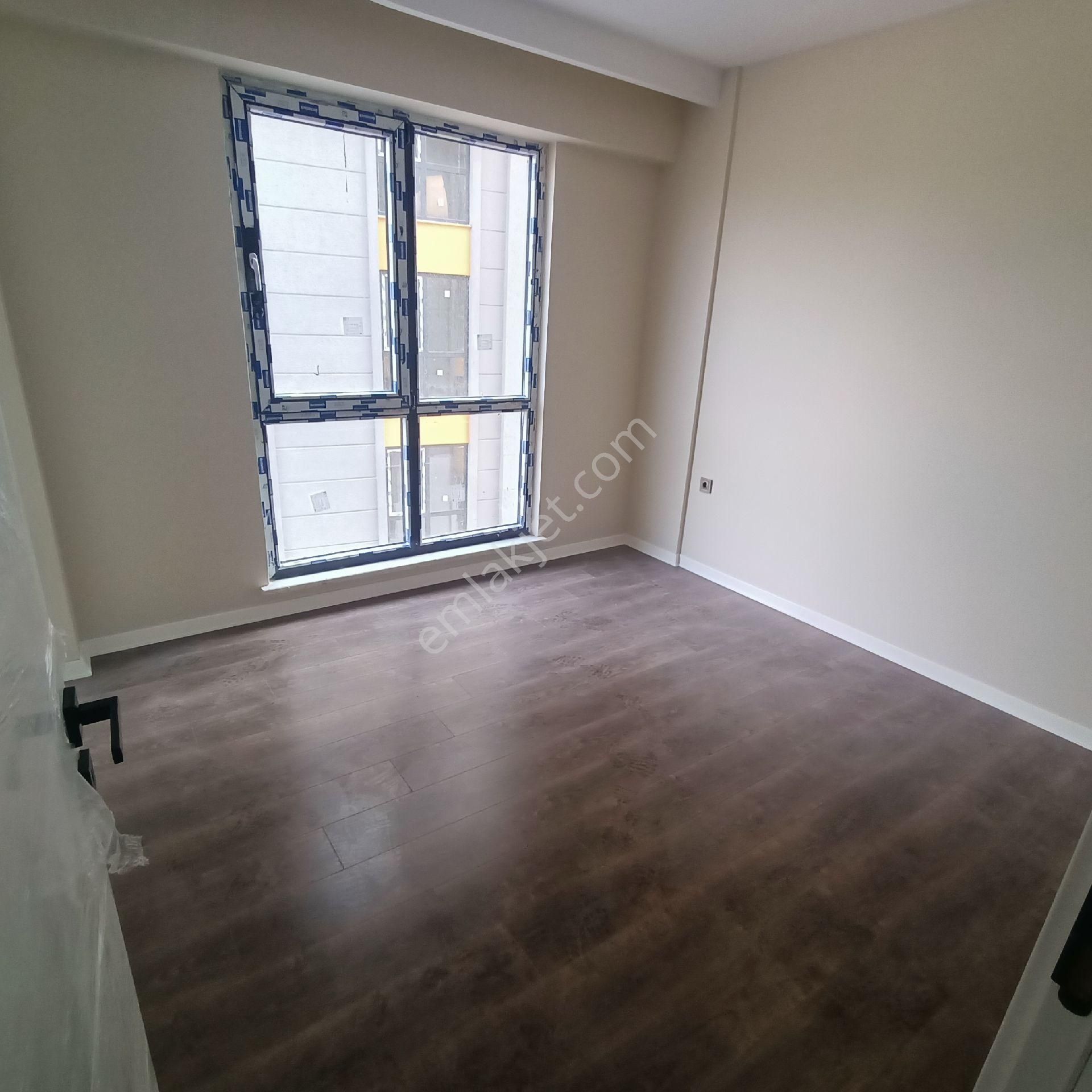 Ena Group Bursa Nilüfer Akçalar'da Göl Manzaralı Sıfır 2+1,3+1 Daireler - Görsel 12