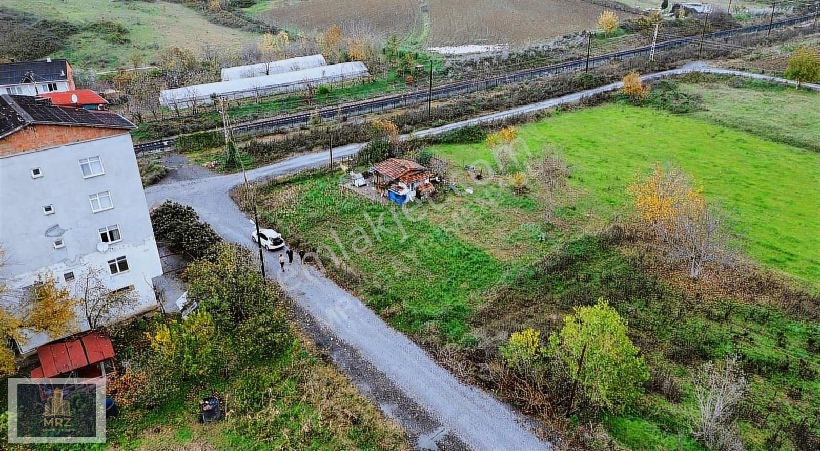 İlkadım Güzeldere Satılık Tarla Mrz'den Güzeldere Mah. Nuri Cerit Sokakta Satılık Köşe Parsel