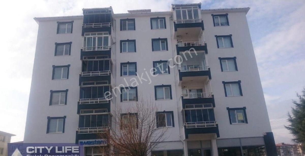 Çorlu Alipaşa Kiralık Daire Alipaşa Mahallesinde Kiralık Ara Kat 3+1 Daire