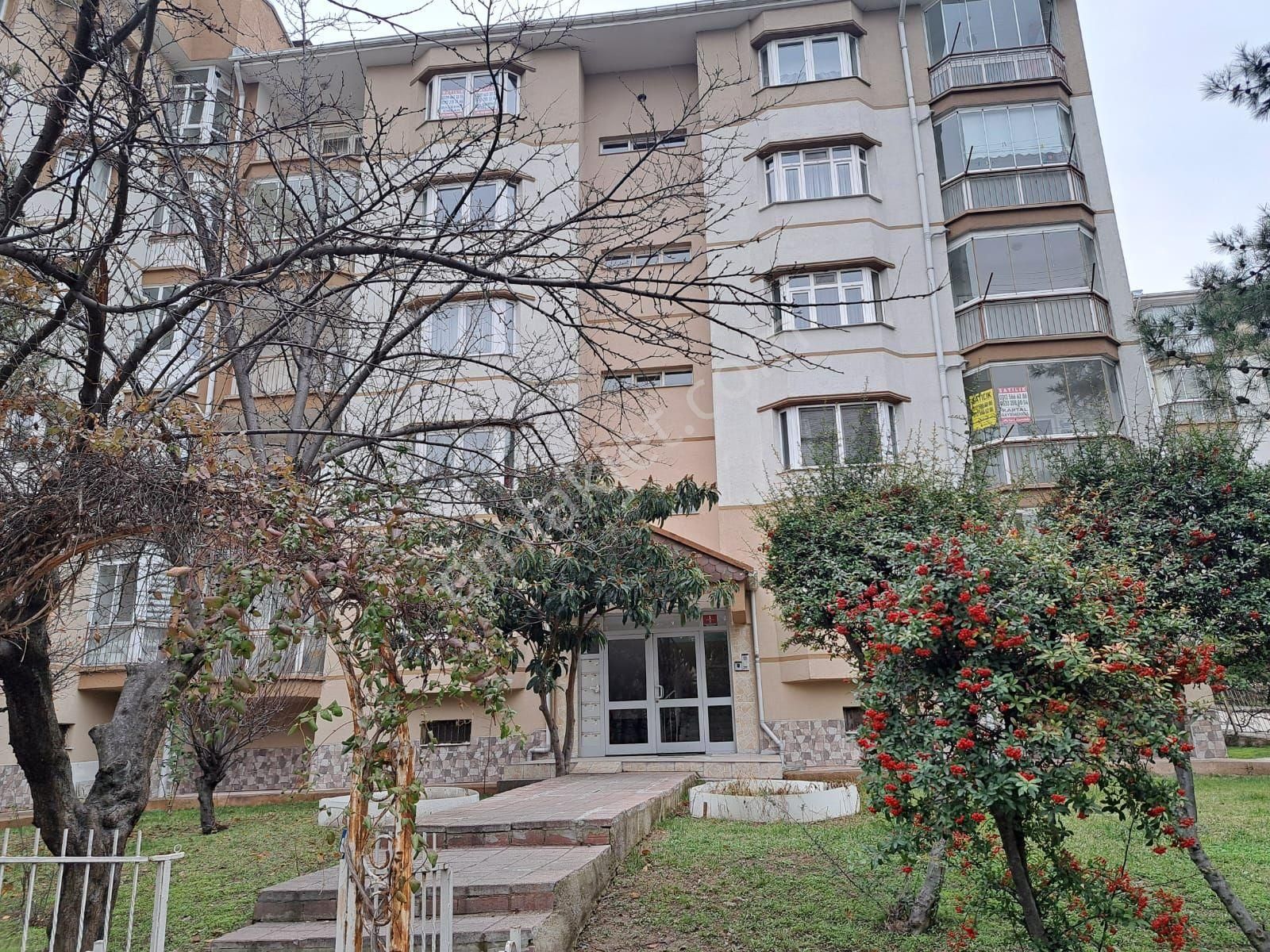 Ankara Yenimahalle Site İçerisinde Satılık Daire Batıkent İnönü Mahallesinde Cengiz Aytmatov Cad.satılık Daire