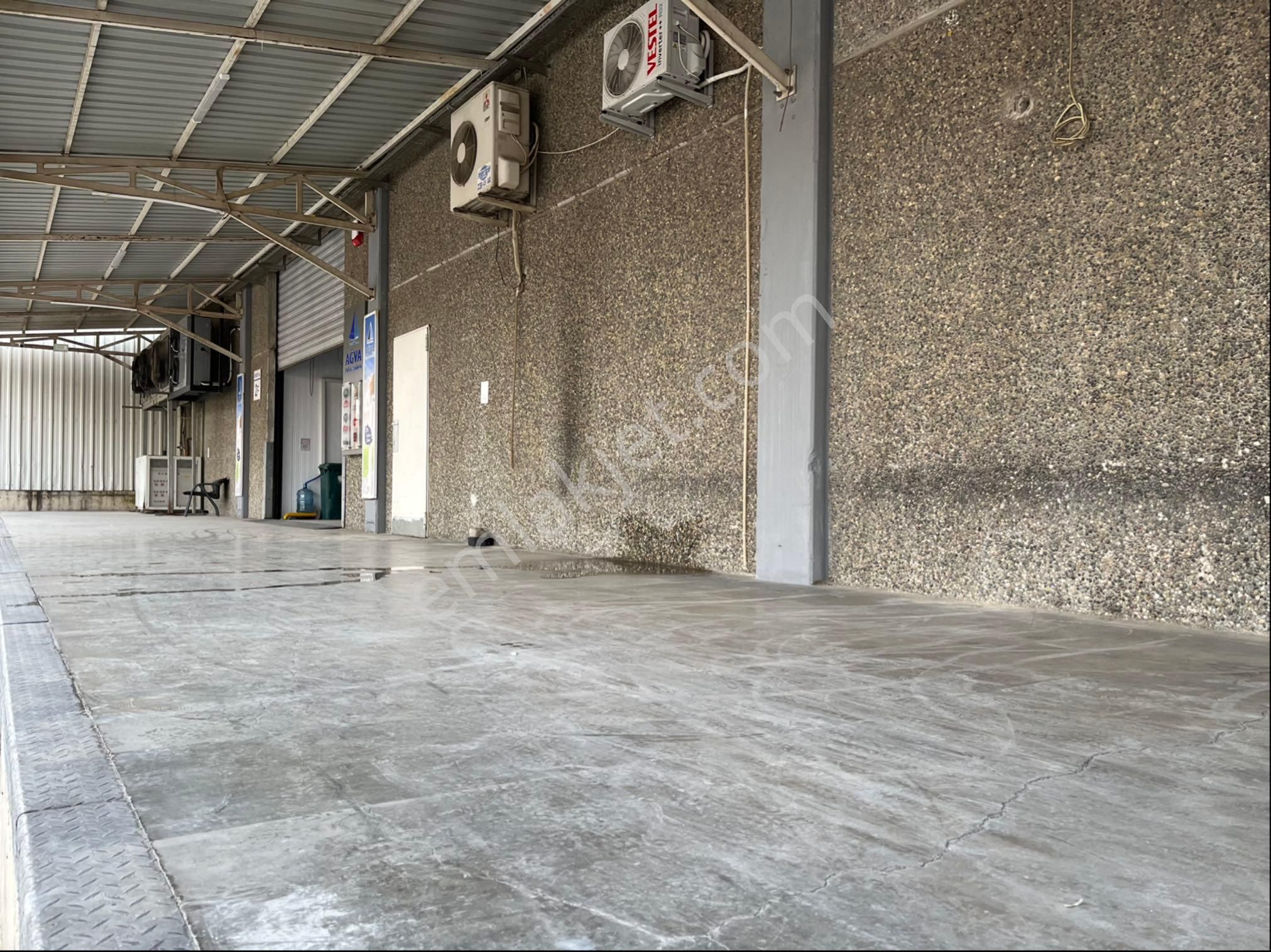 Hemzemin Girişli 550 M2 Ofisli 30 Kw Lı Depo - Görsel 7