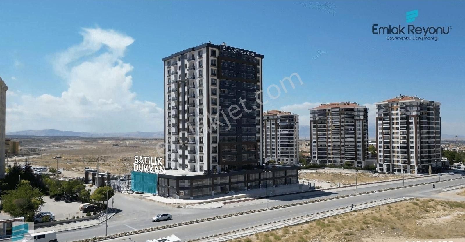 Karaman Merkez Elmaşehir Satılık Dükkan & Mağaza Emlak Reyonu Elma Şehir Mah.de 399 M² Dükkan Satıyor