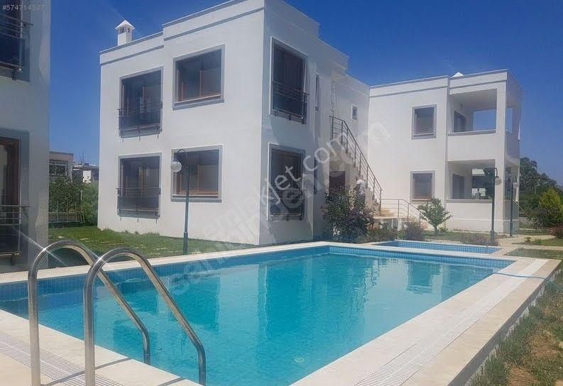 Bodrum Bahçelievler Satılık Daire Turgutreis'te Satılık Denize Yakın 3+1 Bahçe Katı Site İçi Daire