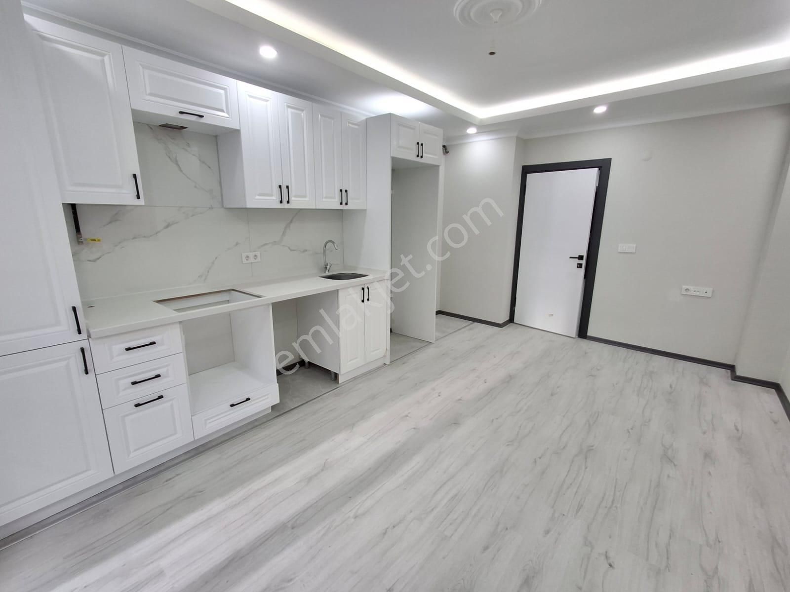 Küçükçekmece Fevzi Çakmak Satılık Daire Loft'tan Fevziçakmak Mh.yerden Isıtma 2+1 Yüksek Giriş