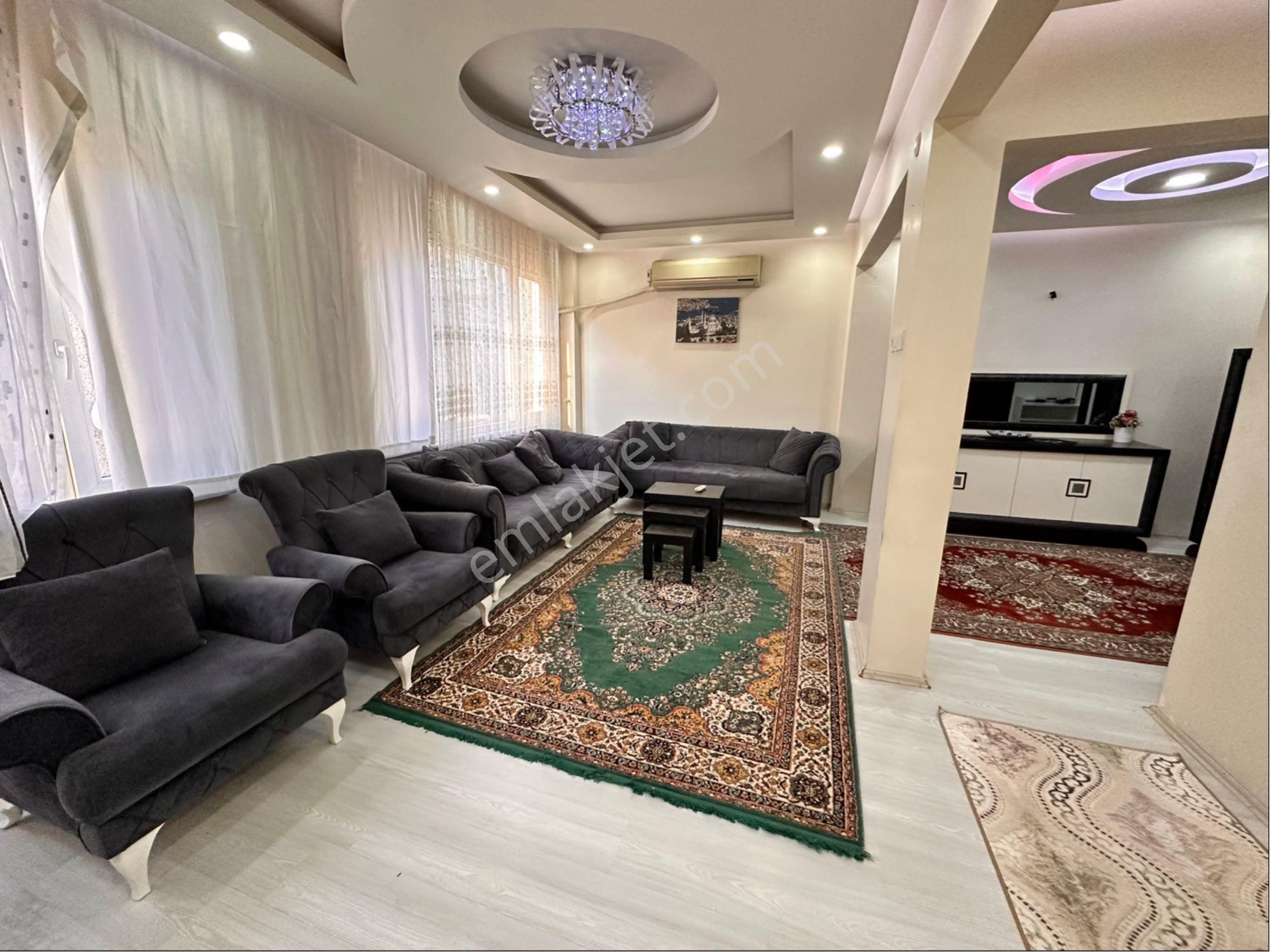 Fatih İskenderpaşa Eşyalı Kiralık Daire Fatih İskenderpaşa Mah Full Eşyalı Kıralık 3+1 .140 Mt2 Kat 2