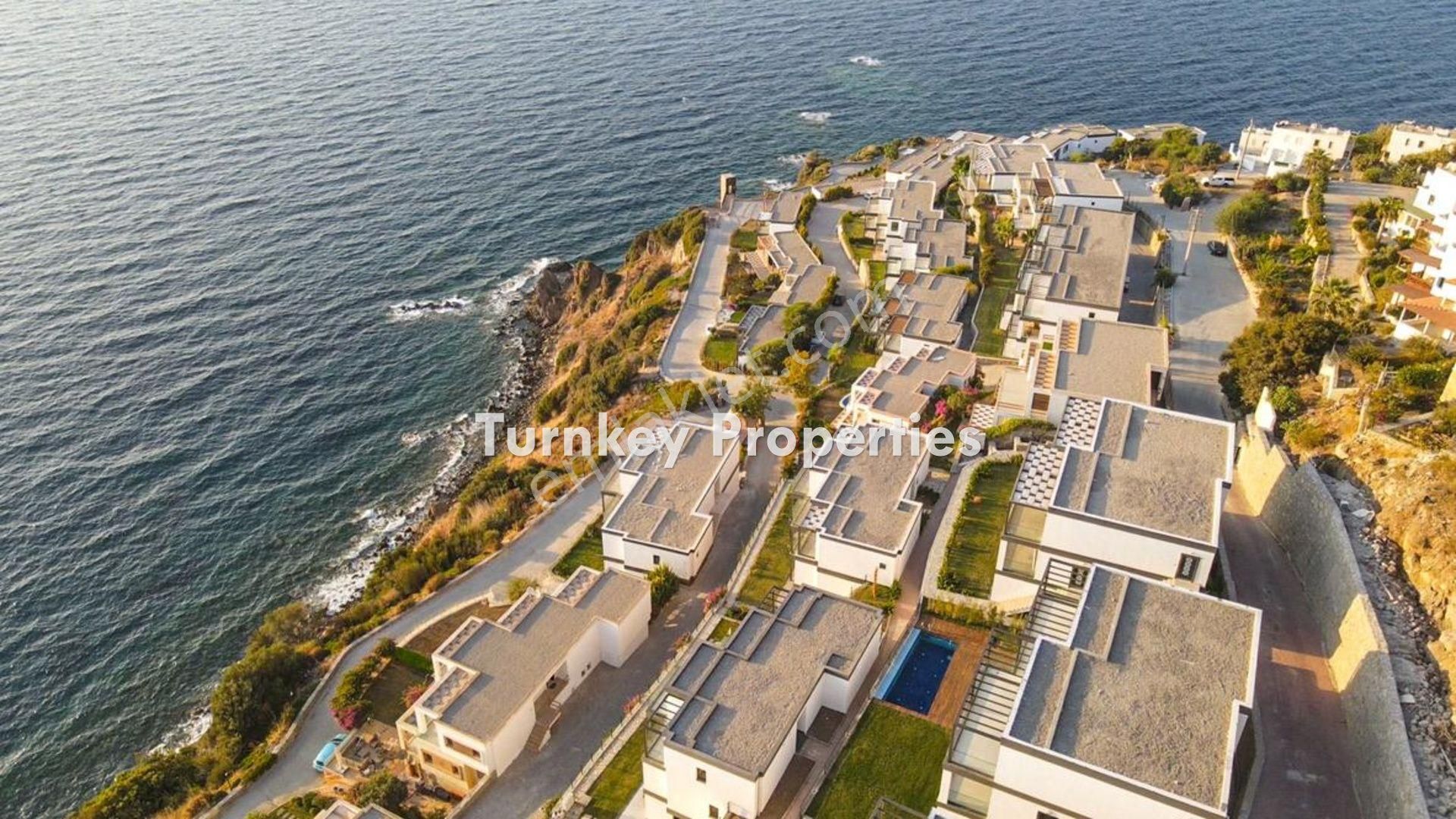 Bodrum Yalıkavak Satılık Villa Yalıkavak'ta Denize Sıfır Satılık 4+1 Dubleks