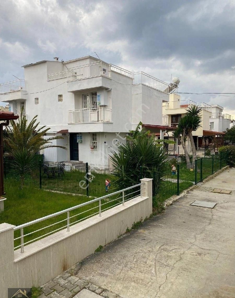 Kuşadası Karaova Satılık Villa Satılık Villa Denize 400 Metre