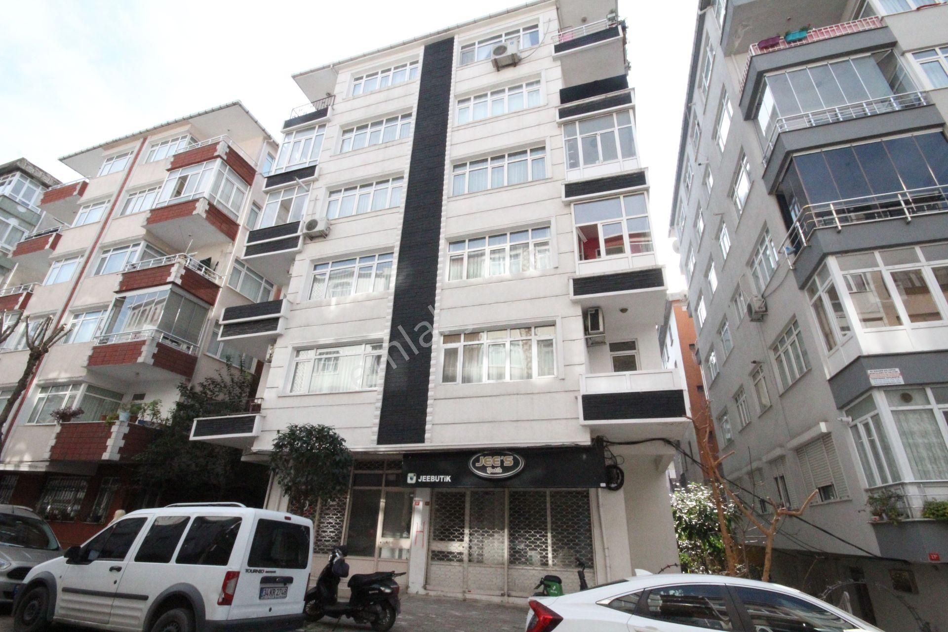 Bahçelievler Siyavuşpaşa Kiralık Dükkan & Mağaza Old City'den Yaylada Düz Giriş 12m2 Kiralık İşyeri