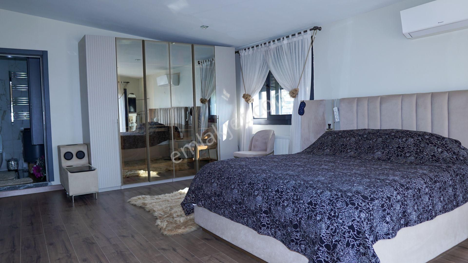 Full Deniz Manzaralı Lüks Müstakil Villa - Görsel 5