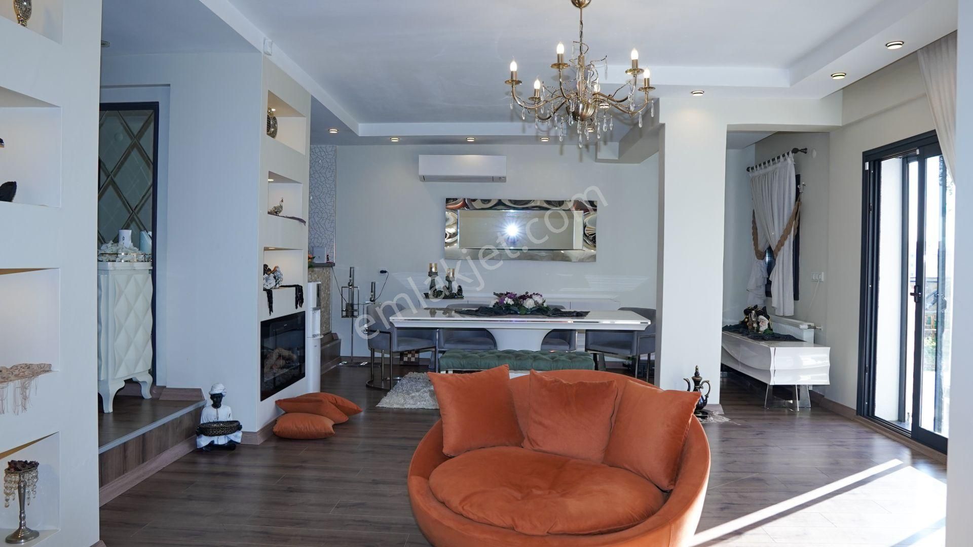 Full Deniz Manzaralı Lüks Müstakil Villa - Görsel 31