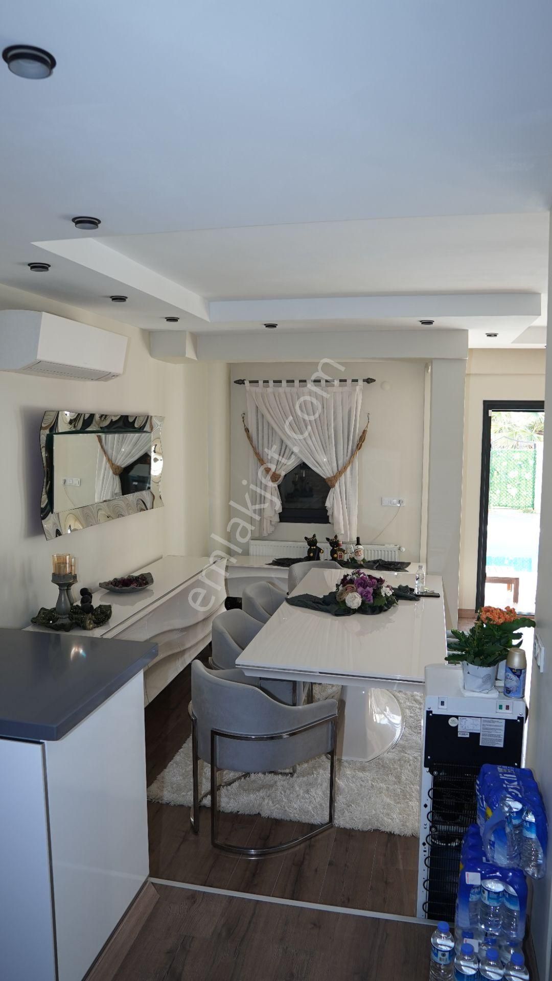 Full Deniz Manzaralı Lüks Müstakil Villa - Görsel 29