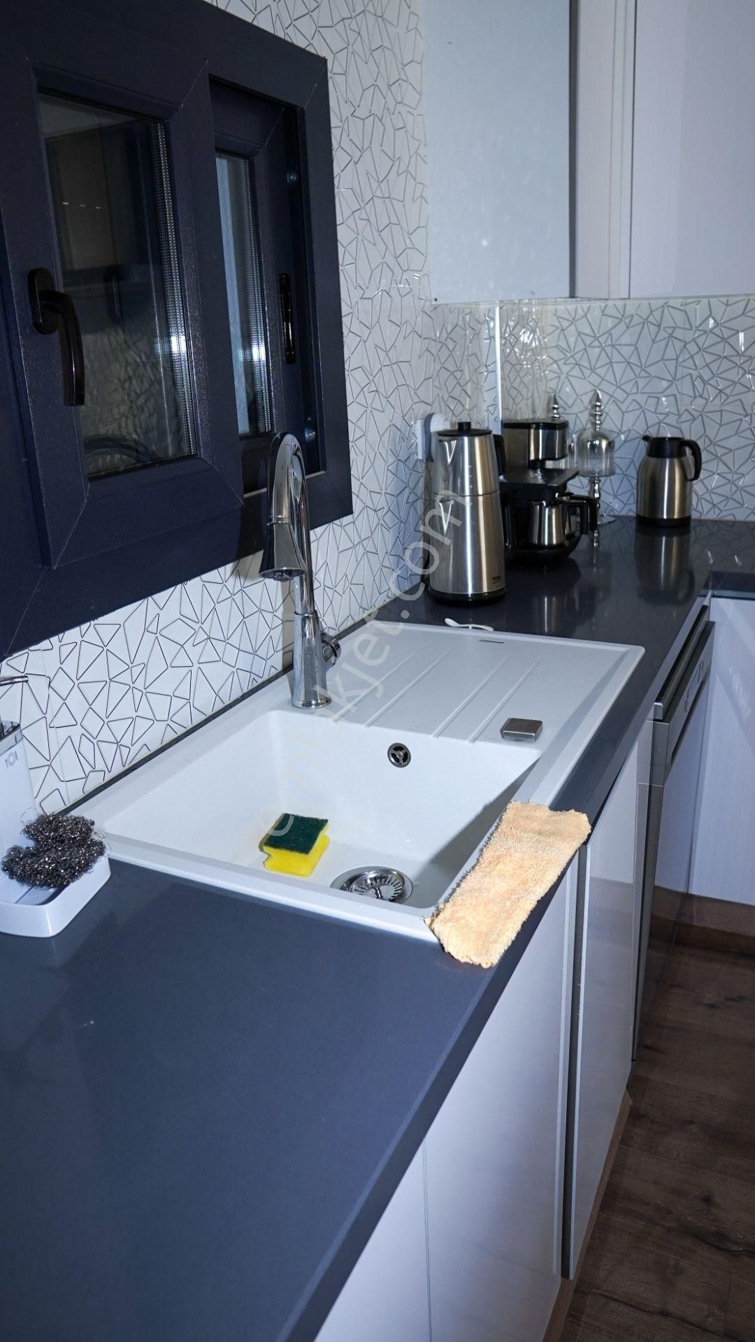 Full Deniz Manzaralı Lüks Müstakil Villa - Görsel 32