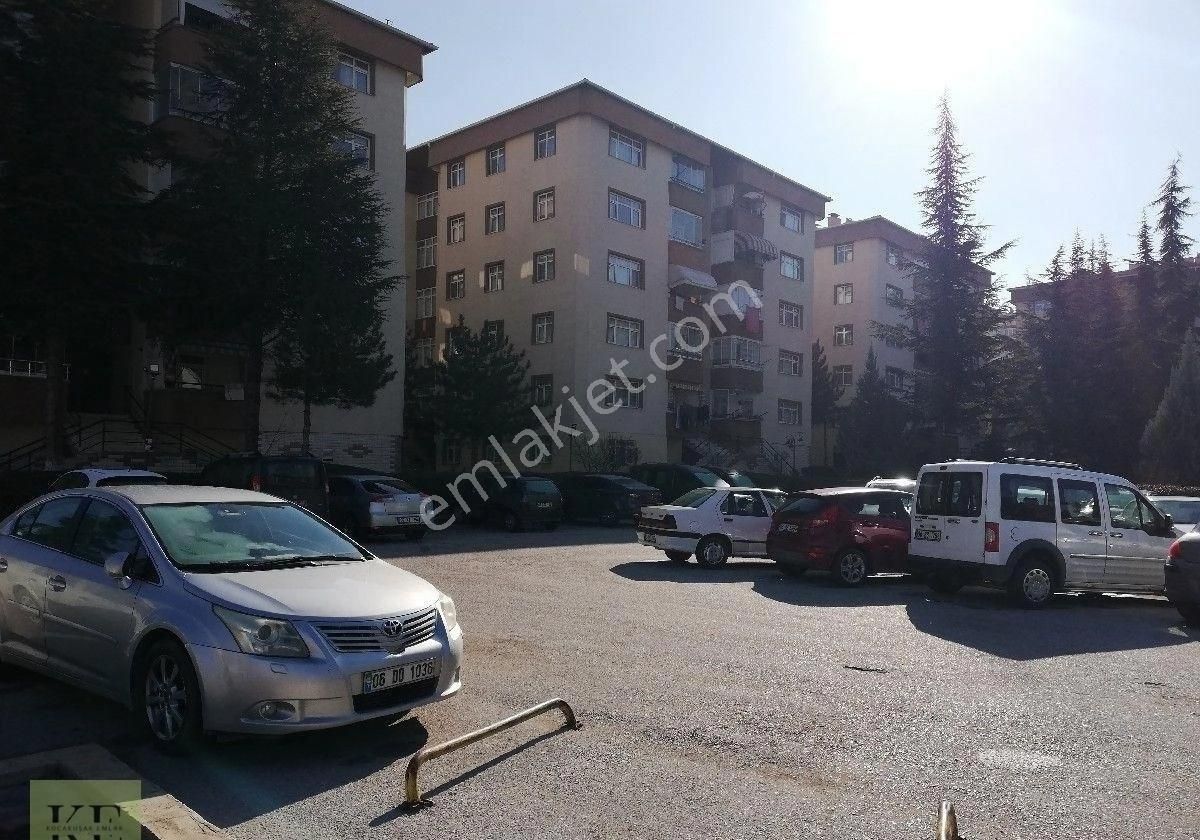 Sincan Ertuğrulgazi Satılık Daire Ankara Ertuğrulgazide 3+1 Sonkat Sitede Salon Bağımsız Satılık Daire