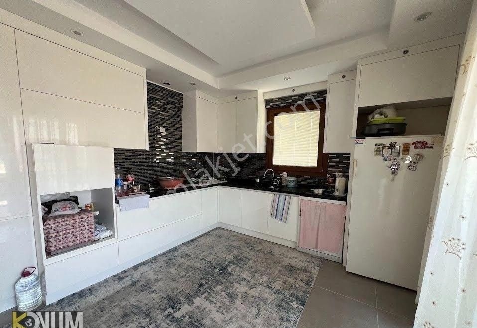 Yenişafakta, Net 220 M² 4+1 Ebeveyn Banyolu, Geniş Balkonlu Lüx Daire - Görsel 21