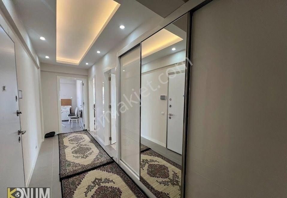 Yenişafakta, Net 220 M² 4+1 Ebeveyn Banyolu, Geniş Balkonlu Lüx Daire - Görsel 14