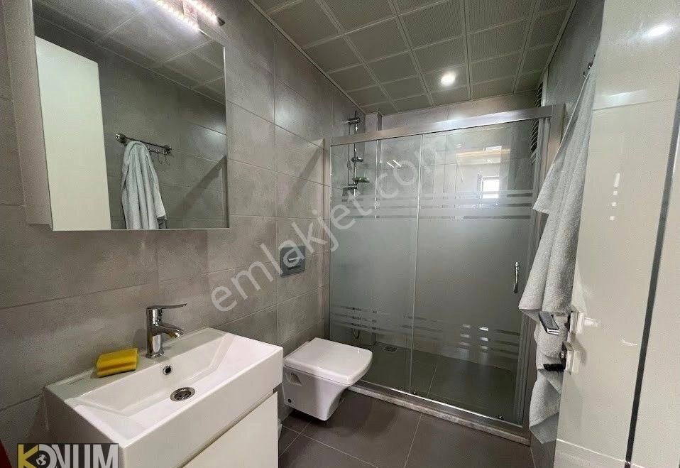 Yenişafakta, Net 220 M² 4+1 Ebeveyn Banyolu, Geniş Balkonlu Lüx Daire - Görsel 9