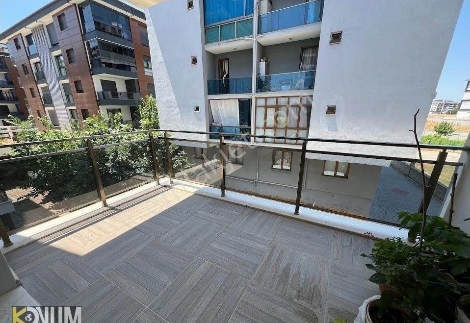Yenişafakta, Net 220 M² 4+1 Ebeveyn Banyolu, Geniş Balkonlu Lüx Daire - Görsel 18