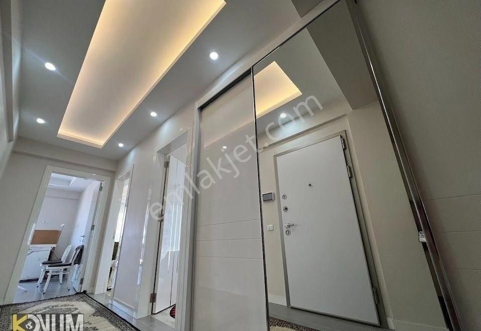 Yenişafakta, Net 220 M² 4+1 Ebeveyn Banyolu, Geniş Balkonlu Lüx Daire - Görsel 17