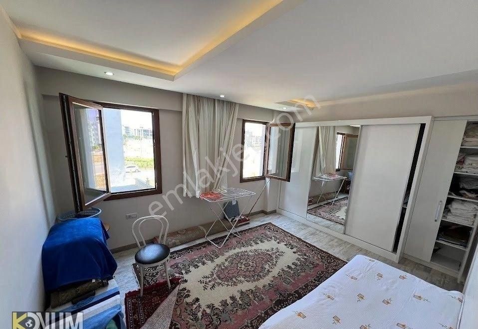 Yenişafakta, Net 220 M² 4+1 Ebeveyn Banyolu, Geniş Balkonlu Lüx Daire - Görsel 12