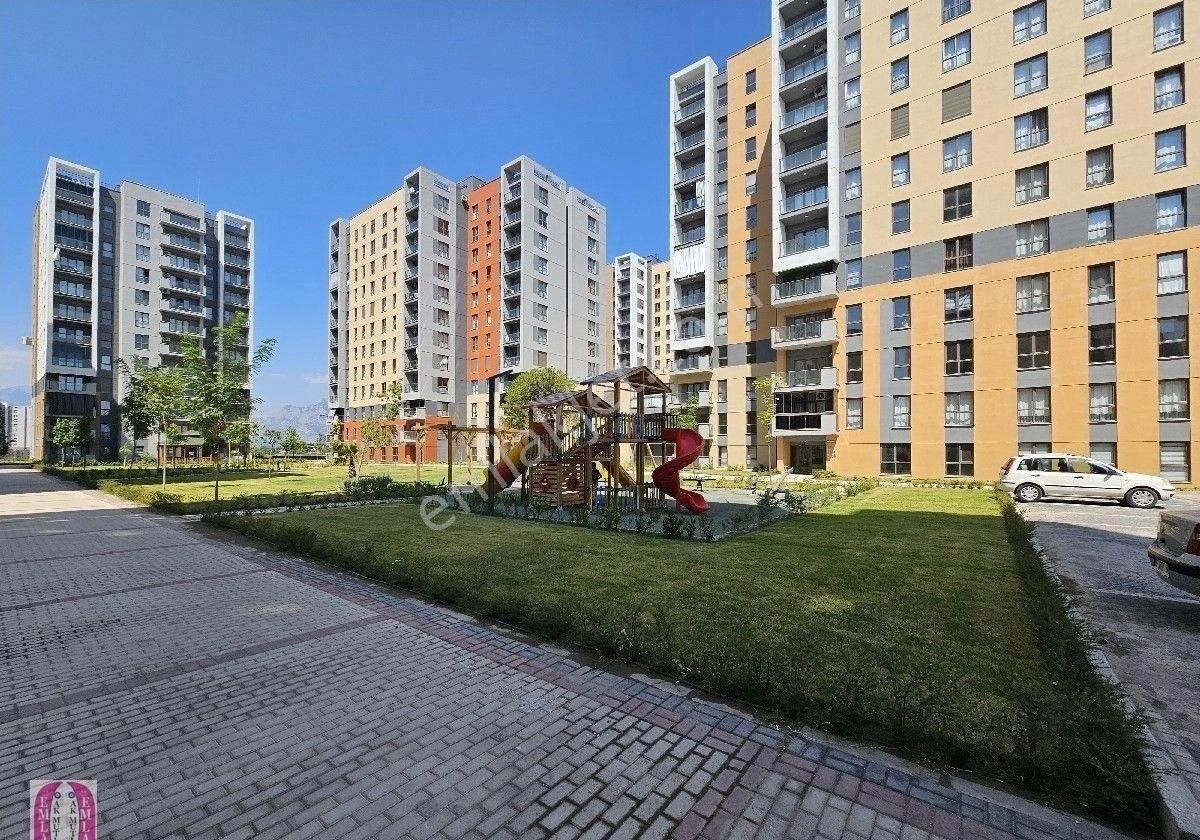 Kepez Kepez Kiralık Daire A K Mutludan Sur Yapıda Eşyalı 2+1 Ara Kat Daire