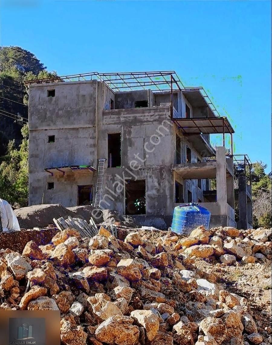 Konyaaltı Hisarçandır Satılık Villa Hisarçandır'da 1725m2 Arsa 2 Adet Kaba İnşaat Bitmiş İkiz Villa