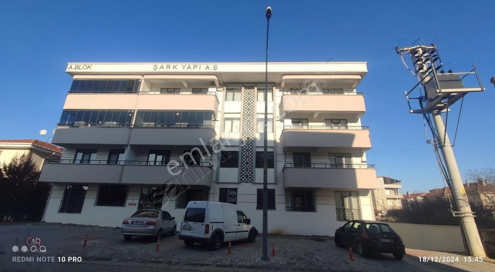 Muratlı İstiklal Kurtpınar Satılık Daire Gür House'den Muratlı İstiklal'de Ara Kat Satılık Daire