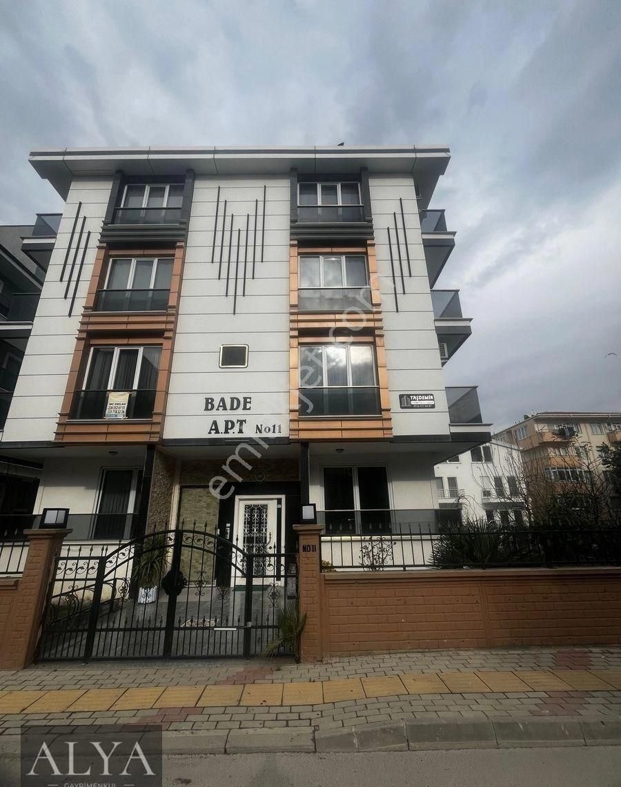 Çiftlikköy Sahil Kiralık Daire Alya Emlk’tan Sahil Mahallesi’nde Kiralık Daire