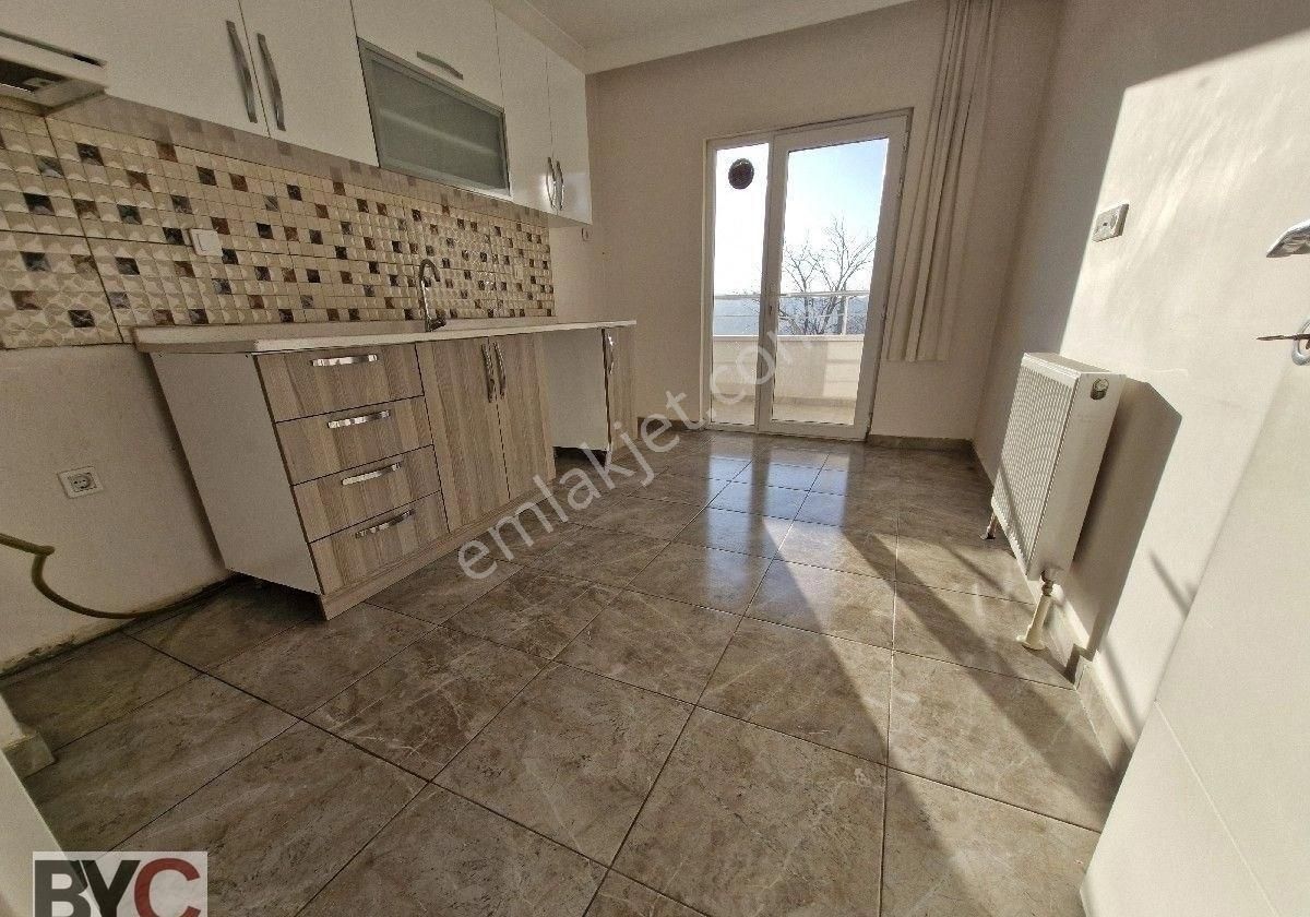 Mamak Araplar Kiralık Daire Byc Gayrimenkulden Okyanus Konutlarında Site İçi 24 Saat Güvenlikli Kiralık 3+1 Daire