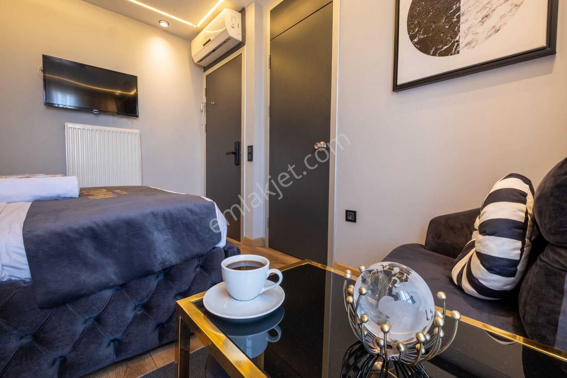 Beşiktaş Ortaköy Sahil 3dk 1+1 2+1 Deniz Manzaralı Daire - Görsel 12