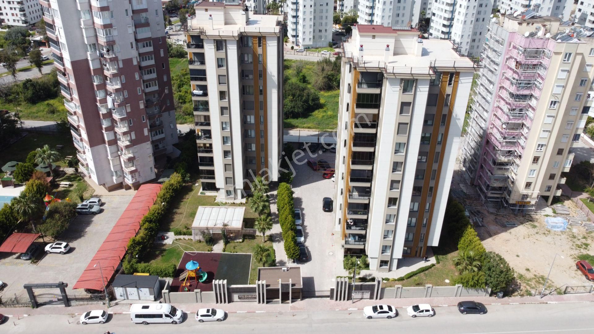 Muratpaşa Meydankavağı Satılık Daire 12. Caddede Site İçi Önü Kapanmaz Lüks Arakat 4+1