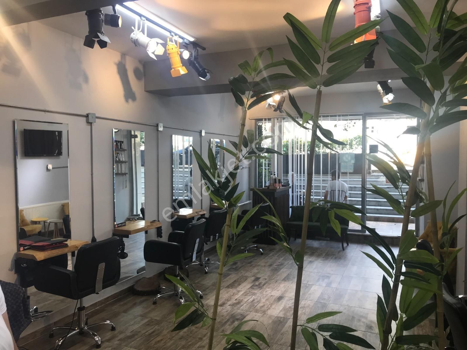 İstanbul House'dan B.evler'de Merkezi Konumda 110m2 Dükkan - Görsel 7