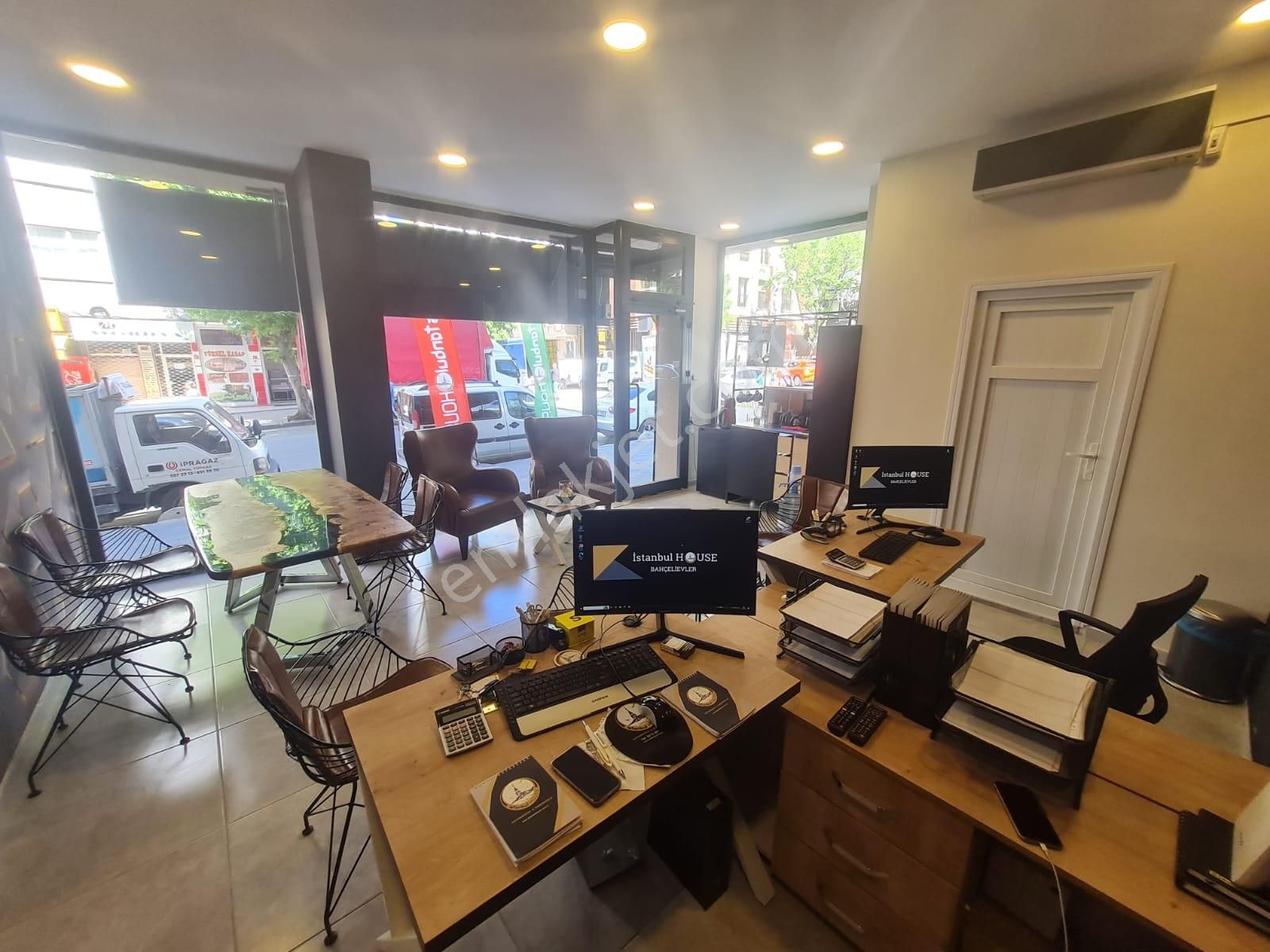 İstanbul House'dan B.evler'de Merkezi Konumda 110m2 Dükkan - Görsel 13