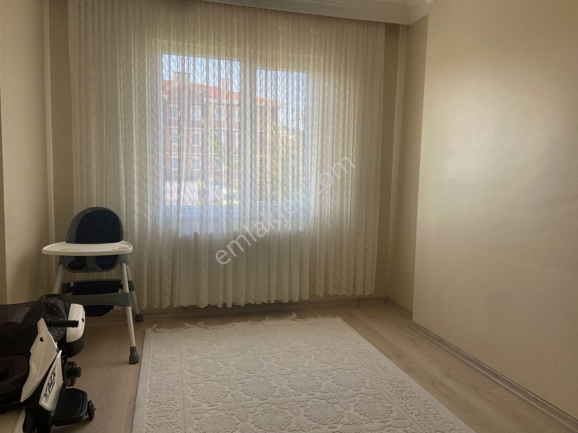 Köprü Emlaktan Silivri Selimpaşa Merkezde 120m2 3+1 Otoparklı Lüx Daire - Görsel 5