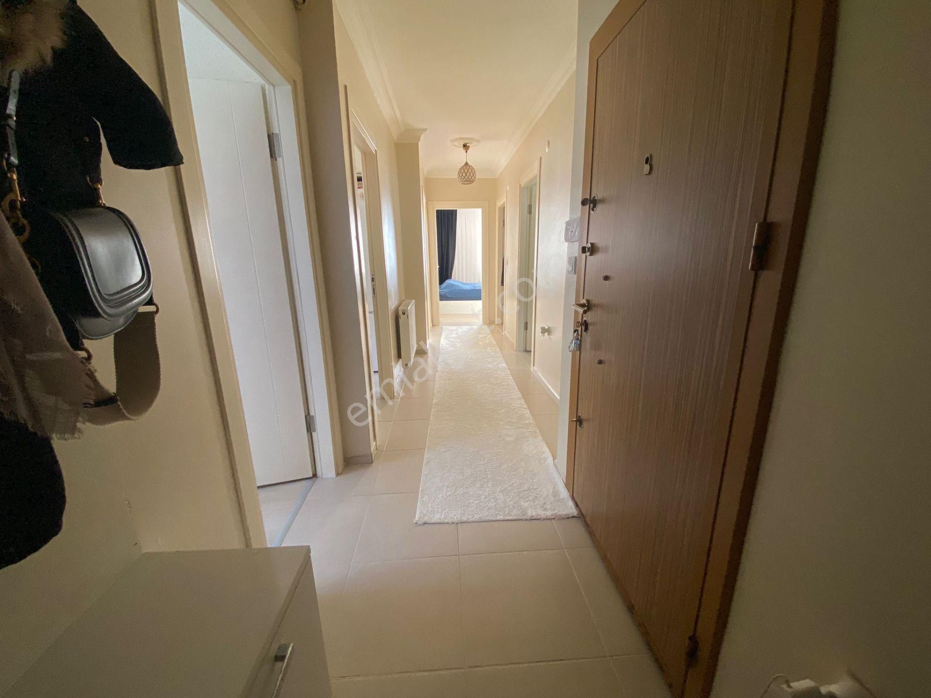 Köprü Emlaktan Silivri Selimpaşa Merkezde 120m2 3+1 Otoparklı Lüx Daire - Görsel 18