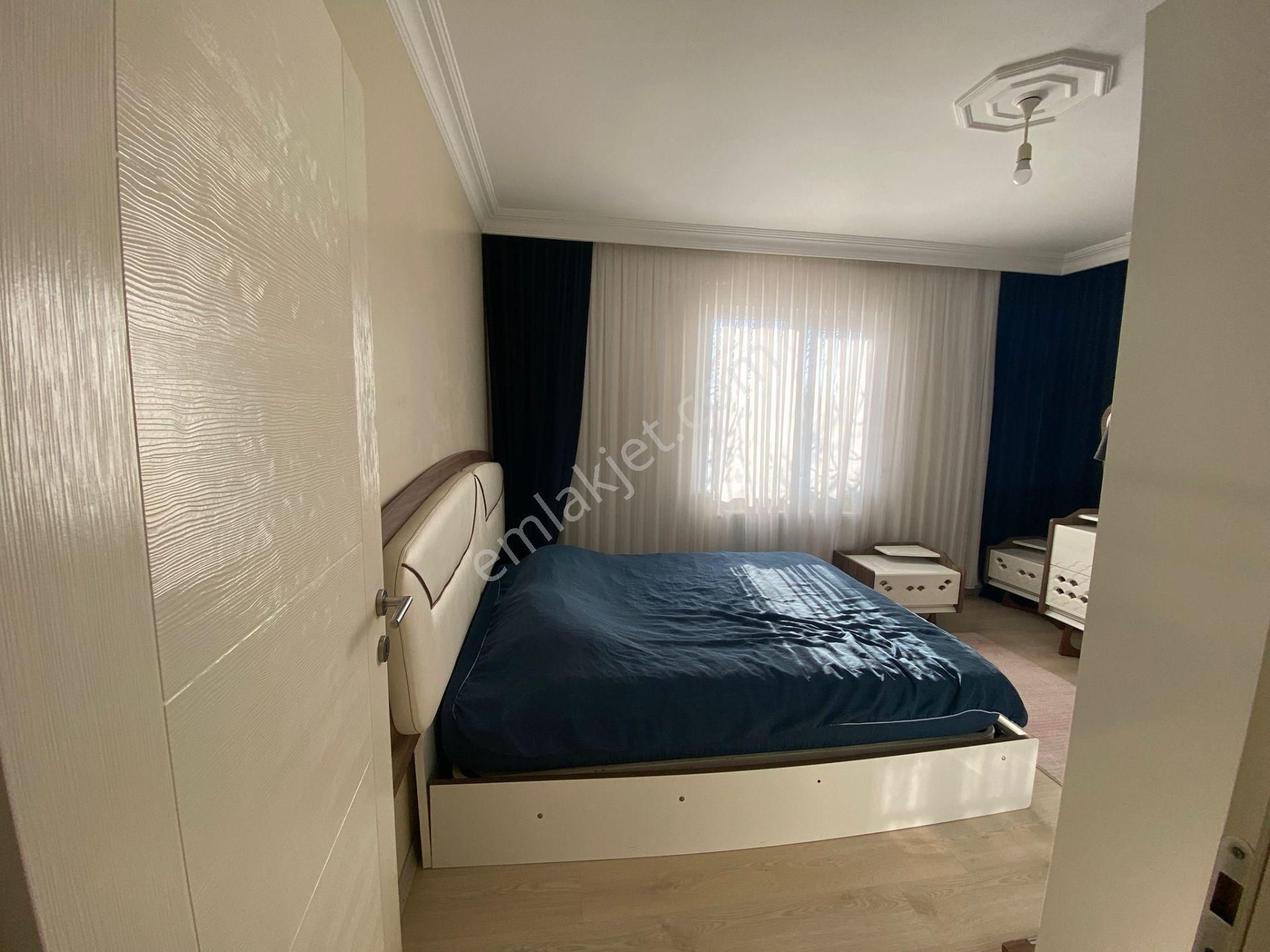 Köprü Emlaktan Silivri Selimpaşa Merkezde 120m2 3+1 Otoparklı Lüx Daire - Görsel 11