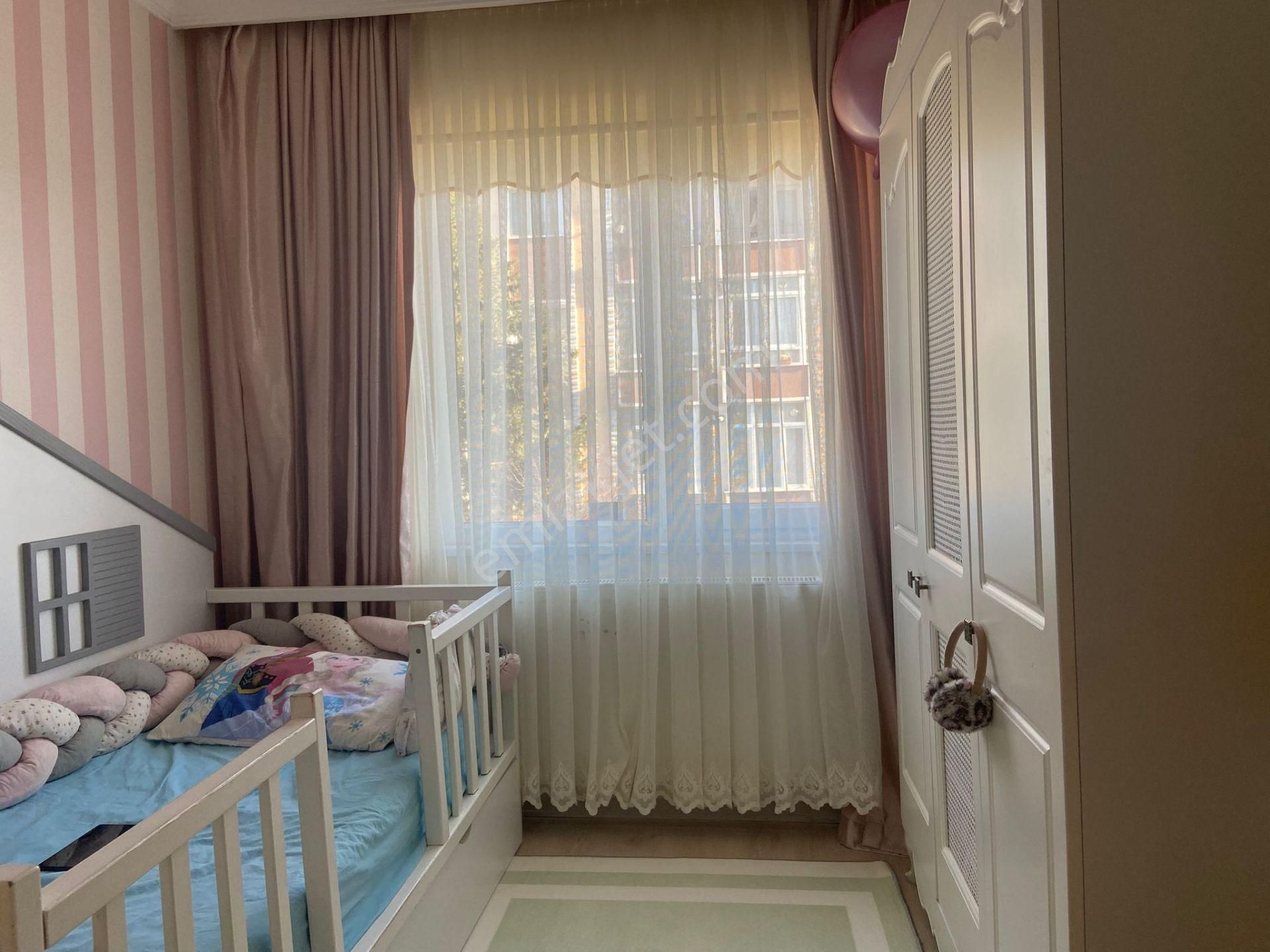 Köprü Emlaktan Silivri Selimpaşa Merkezde 120m2 3+1 Otoparklı Lüx Daire - Görsel 7