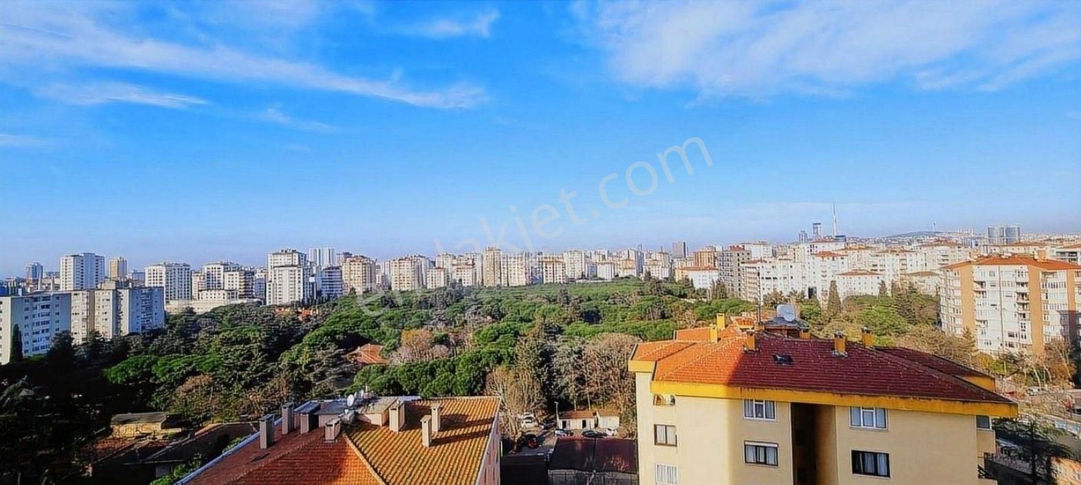 Kadıköy 19 Mayıs Satılık Daire Kadıköy Kozyatağı, 3+1 Orman Manzaralı İskan Balkon Ebeveyn Banyolu Daire