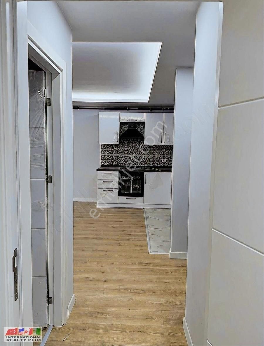 Pendik Yenişehir Satılık Daire Sima Garden Sitesi Peyjaz Manzarayla Geniş Satılık 1+1