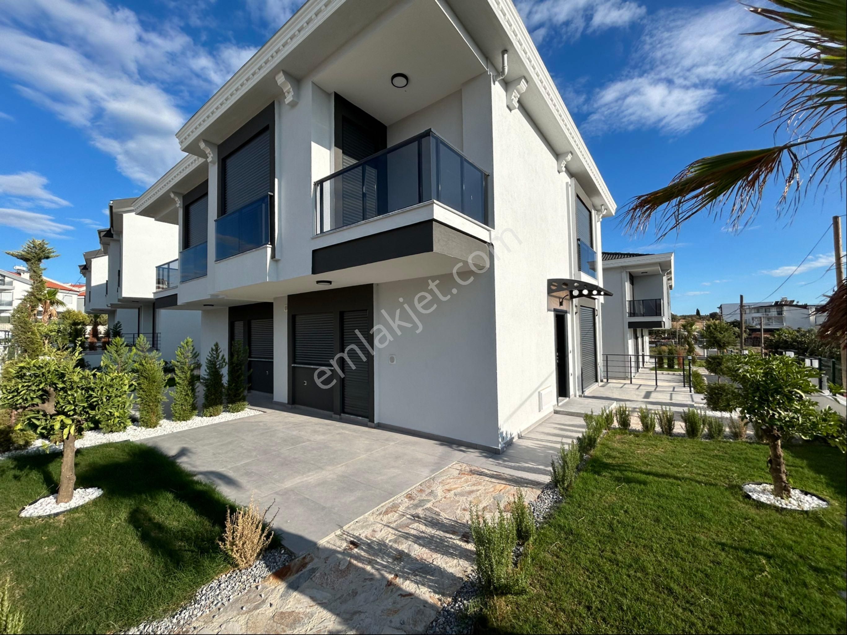 Didimde Havuzlu Sitede 3+1 Villa - Görsel 33