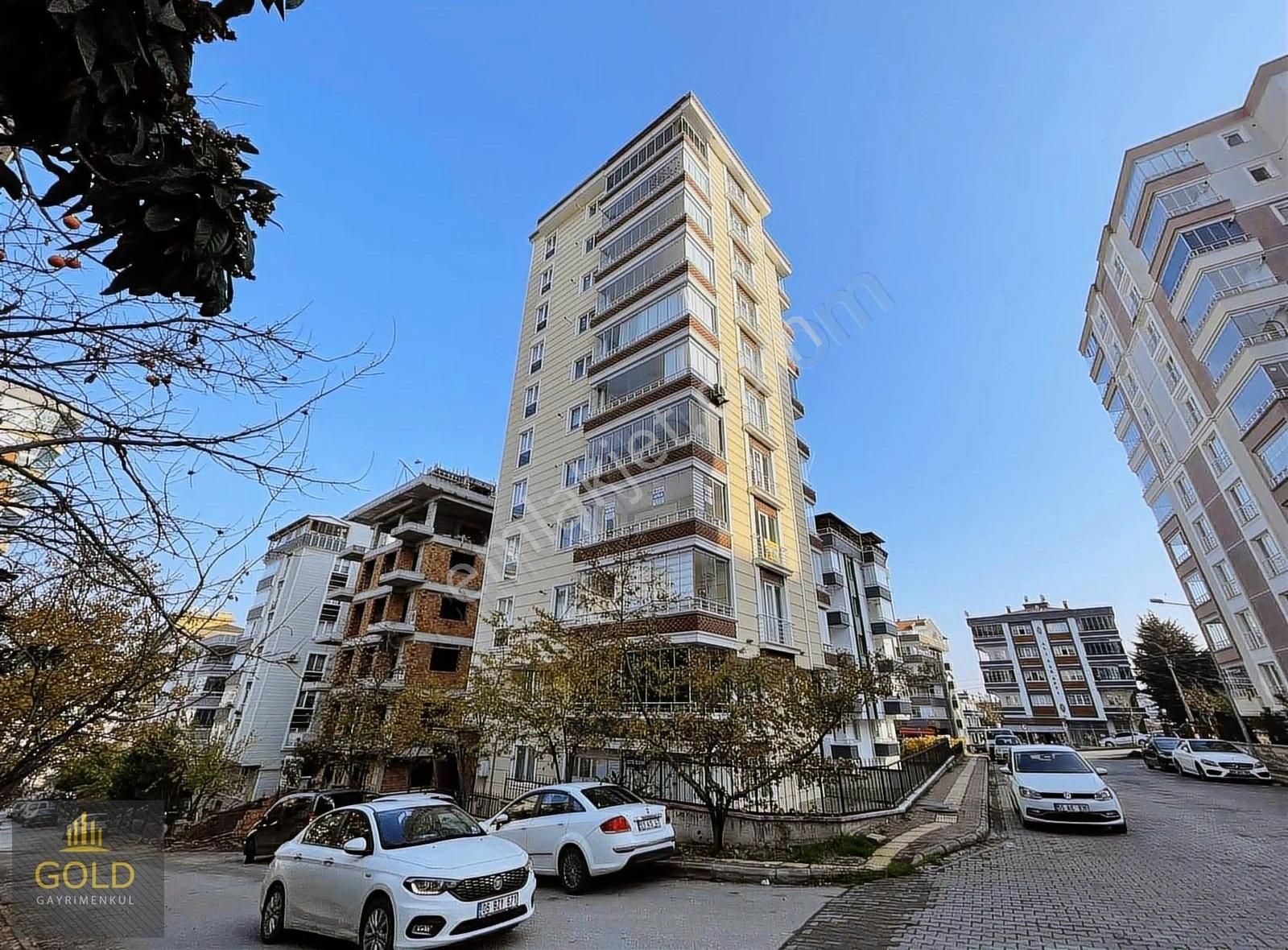 Atakum Yenimahalle Satılık Daire Geniş Balkon Kullanışlı Mutfak Arayanların Dairesi