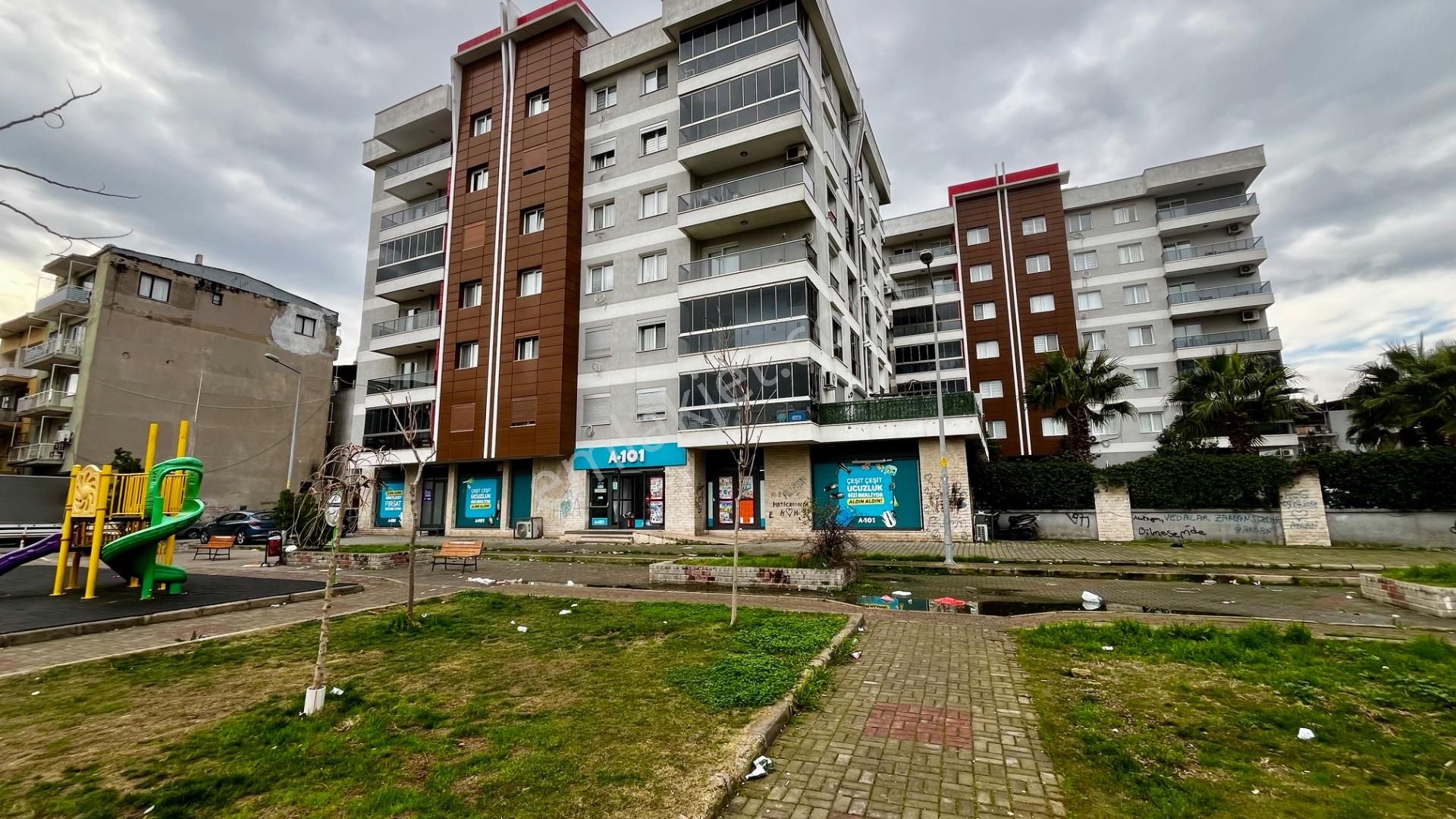 Karabağlar Karabağlar Satılık Daire İzmir Karabağlar Belediyearkası Rüyapark Evleri Satlık 2+1 Daire