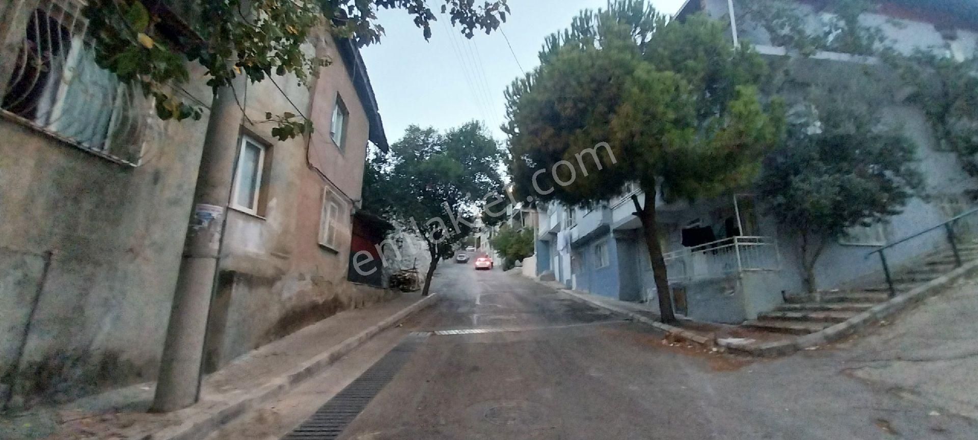 İzmir Enes Emlaktan Bozyakada 130m2 Arsa Www.izmirenesemlak.com.tr - Görsel 2