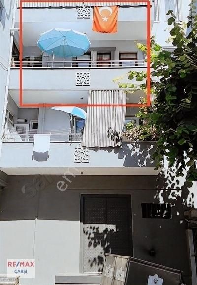 İzmit Karabaş Satılık Daire Remax Çarşı'dan 3+1 Görmeden Karar Verme - İzmit Çarşı Merkezde