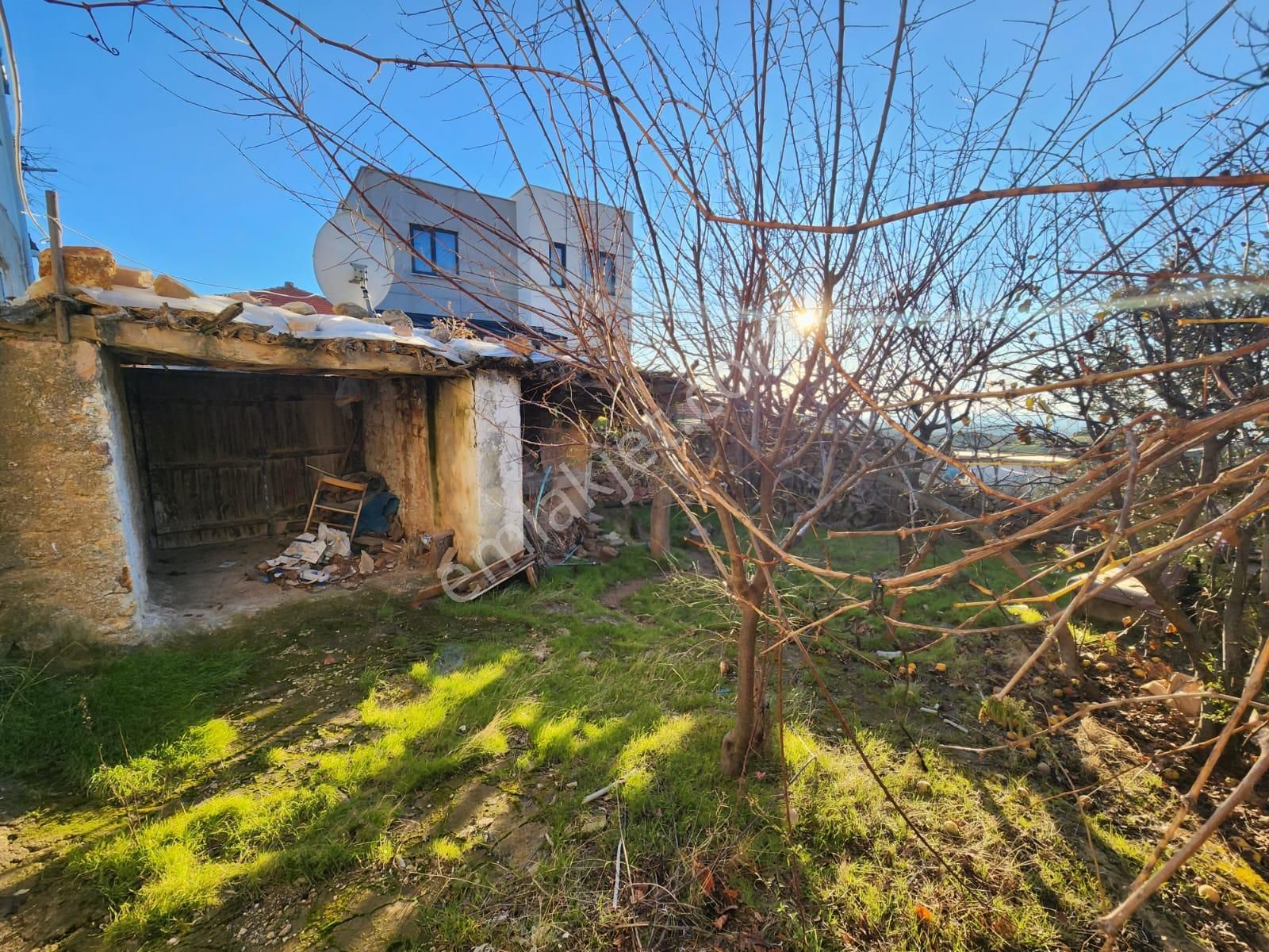 Çanakkale Ayvacık Satılık Konut İmarlı Çanakkale Ayvacık Kösedere Karbastı Mah. Deniz Manzaralı Köy Evi