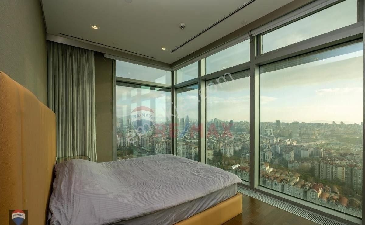 Üsküdar Ünalan Satılık Daire Emaar Avm Heights Blok Panoramik İstanbul Ve Adalar Manzaralı 3,5+1 Eşyalı Lüks Daire