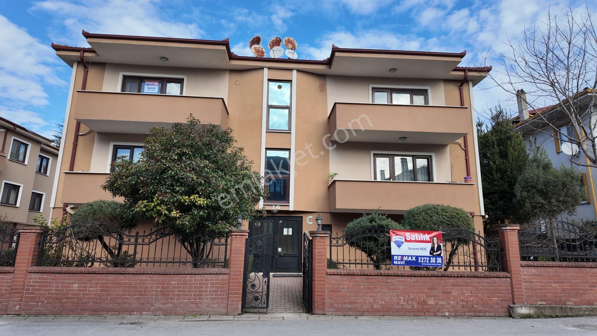 Adapazarı Şeker Satılık Daire Satılık Adapazarı Merkezde 5+1 Çatı Dubleks Daire Remax Mavi