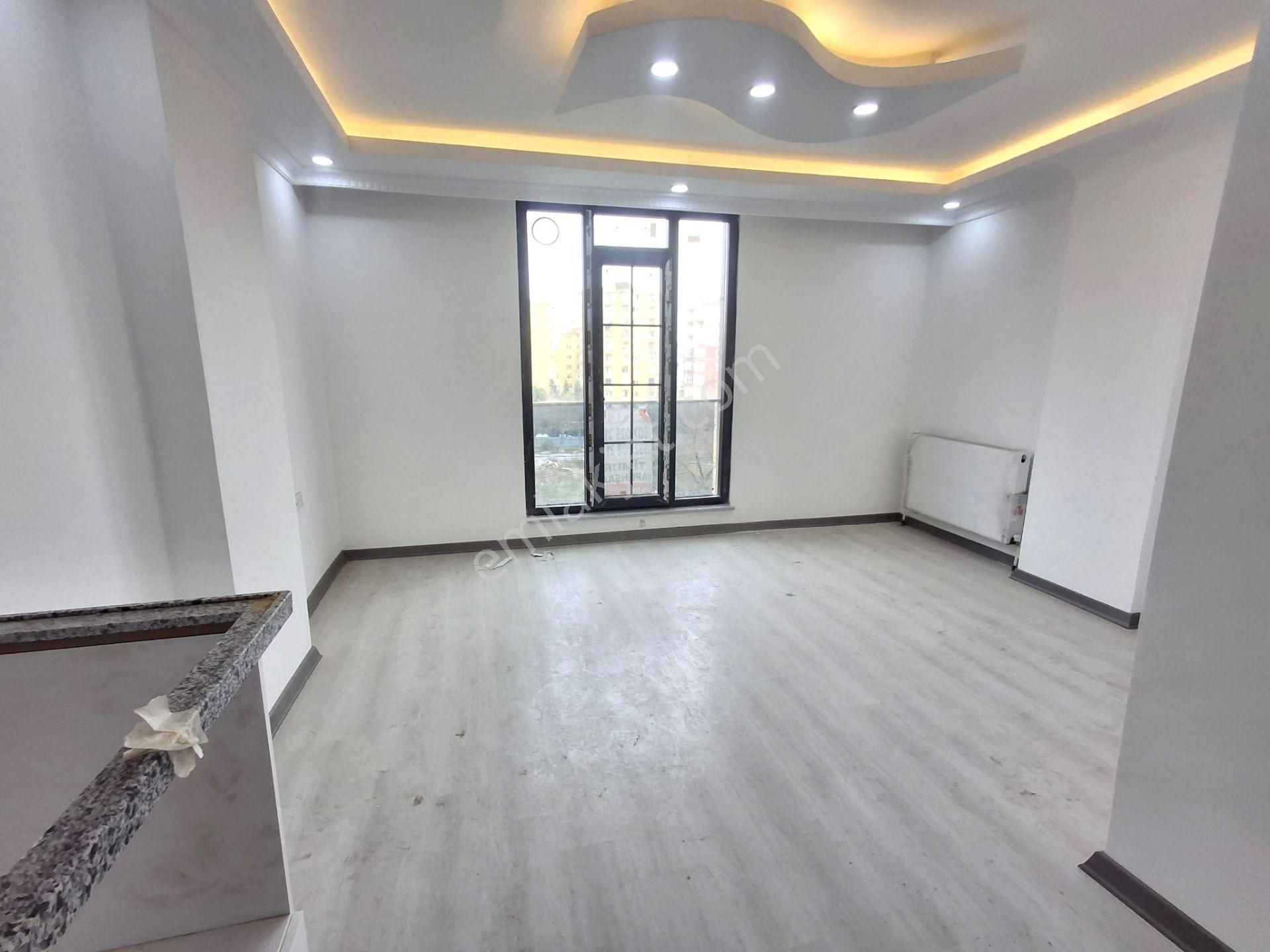 Küçükçekmece İnönü Satılık Daire Loft'tan 2+1 Sıfır Asansörlü 85m2 Ön Cephe Satılık Daire