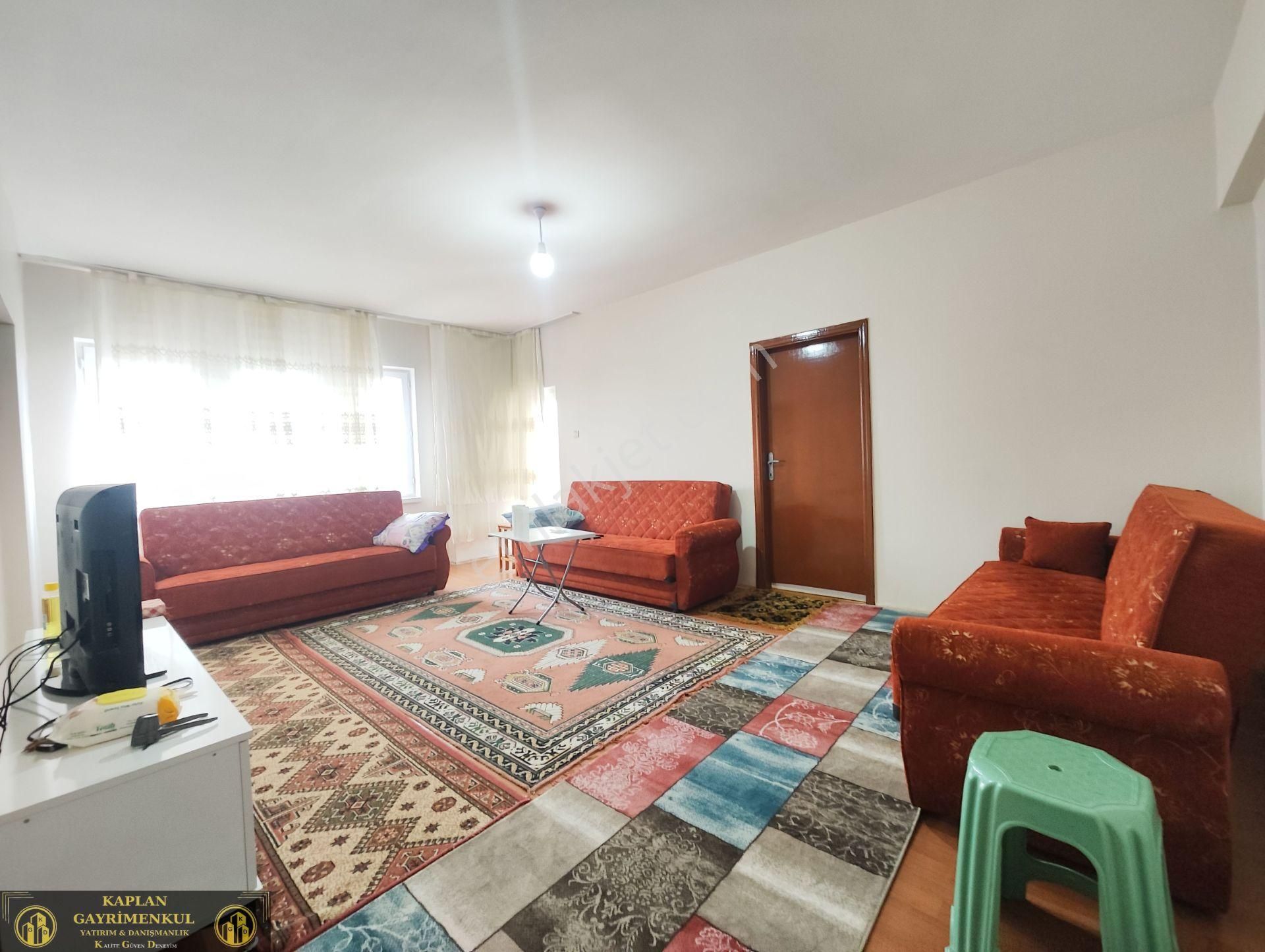 Sivrihisar Hızırbey Satılık Daire Kaplan Gayrimenkul’den Sivrihisar Da Site İçinde 3+1 135 M² Satılık Arakat Daire