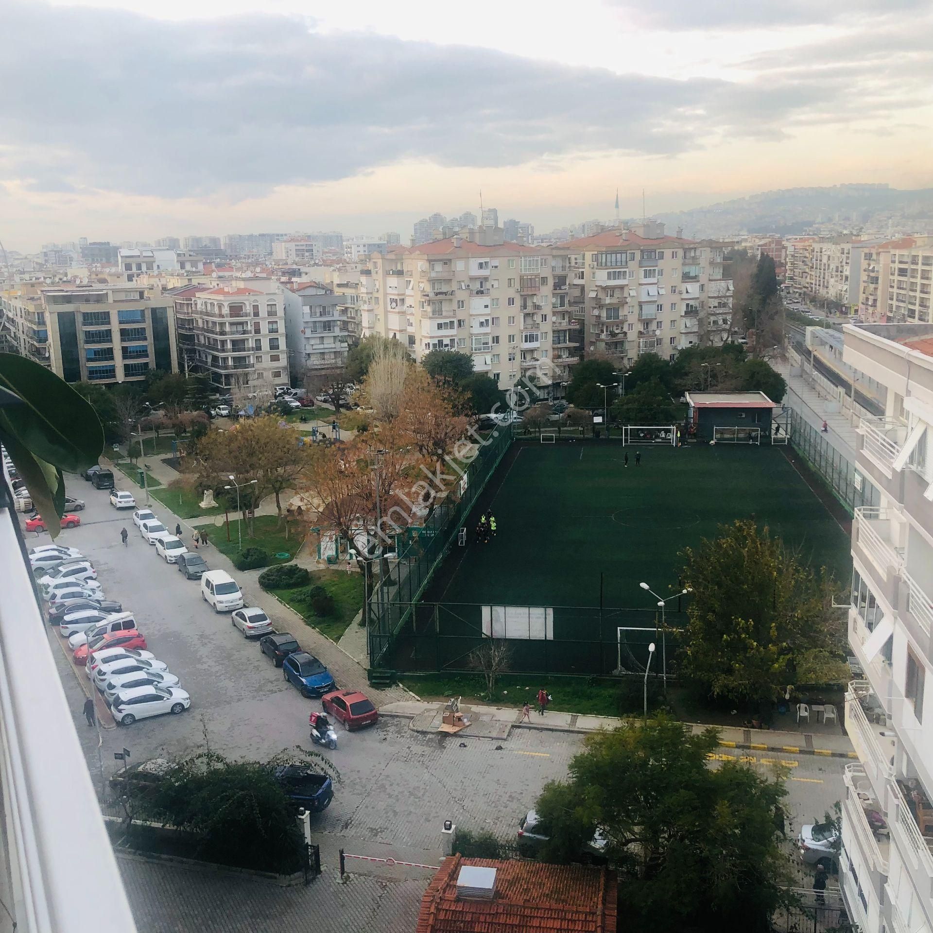 Karşıyaka Yalı Mahallesinde Satılık 3+1 Daire - Görsel 32