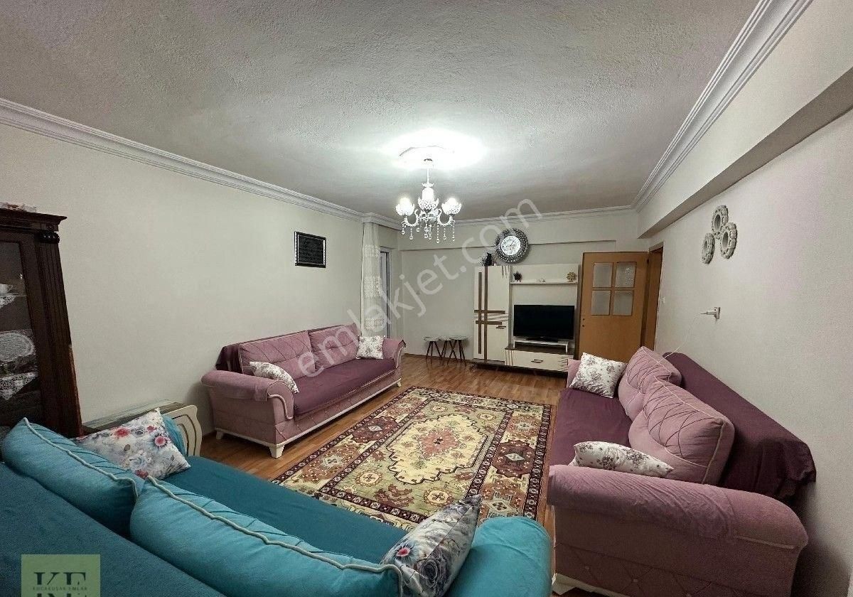 Sincan Andiçen Satılık Daire Ankara Sincan Andiçende 3+1 Arakatta Ebv. Banyolu Geniş Salon Bağımsız Satılık Daire